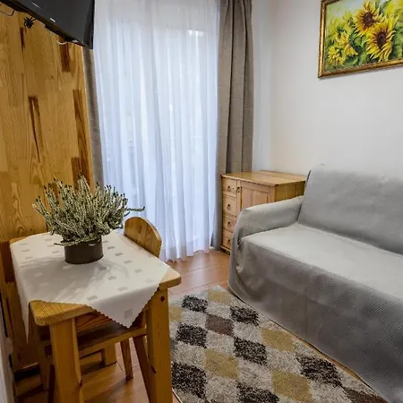 Bed & Breakfast Aplit 2 3*