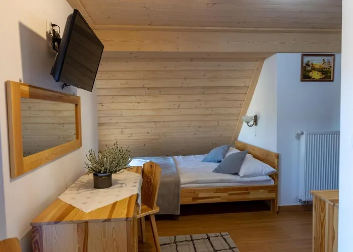 Aplit 2 3* 자코파네